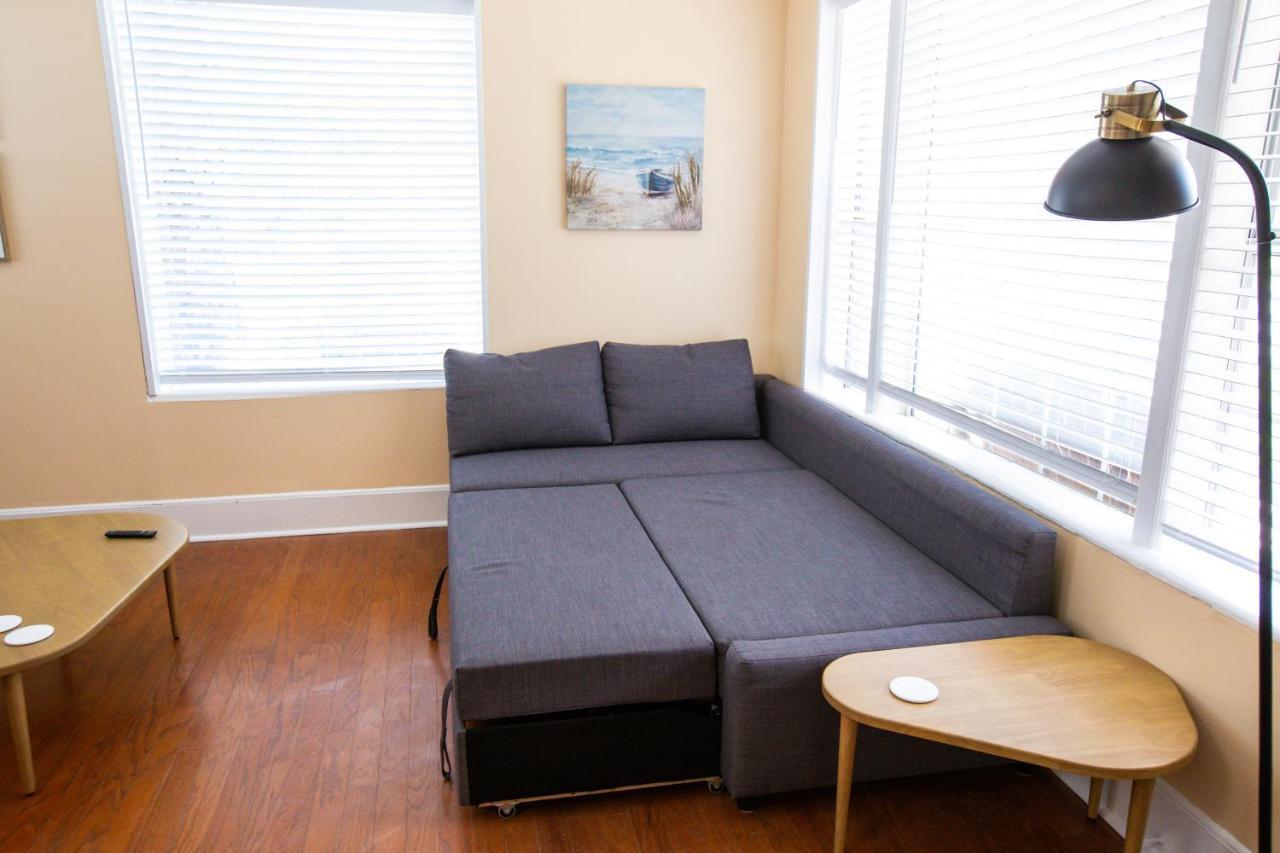 Centrally Located Efficiency One Mile To The Beach! 杰克逊维尔海滩 外观 照片